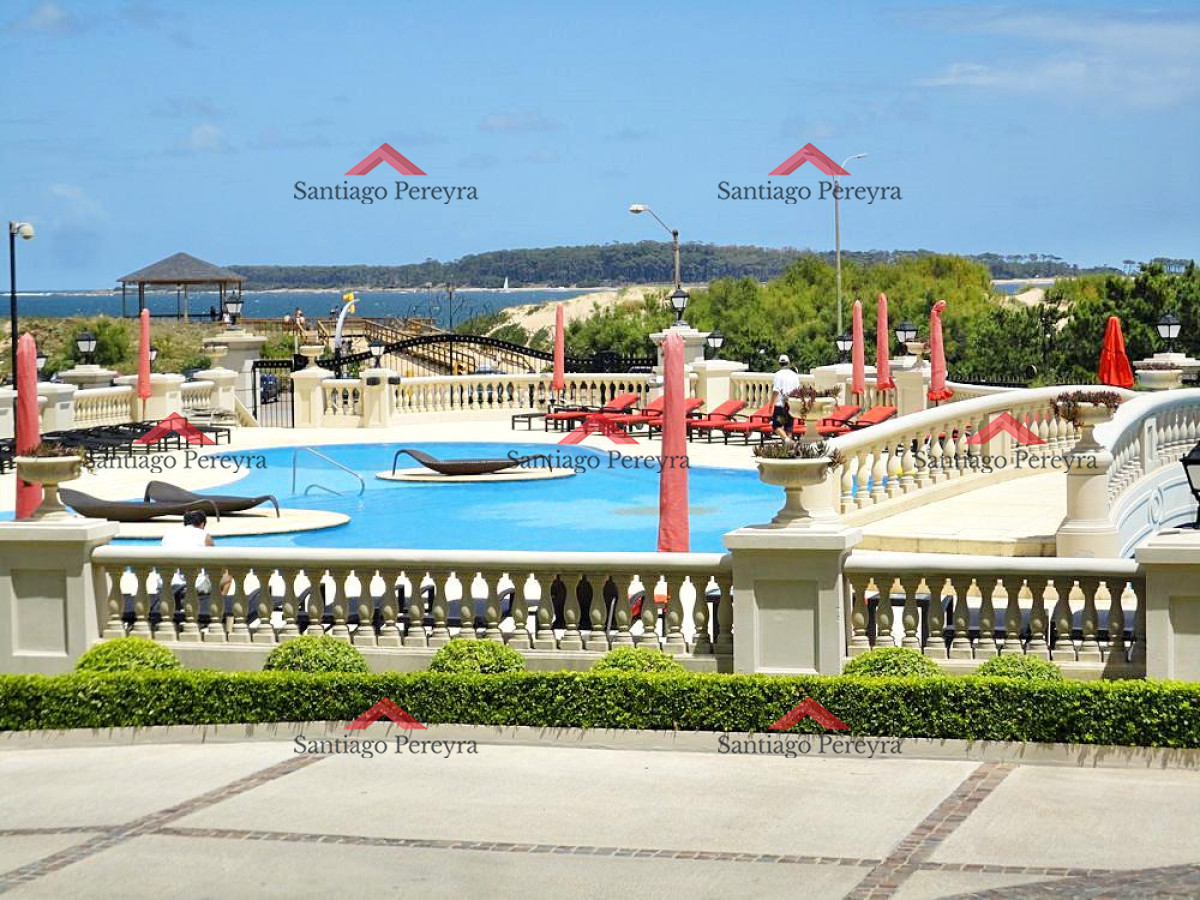 Apartamento ID.12930 - Departamento en piso alto y esquinero en Le Jardin