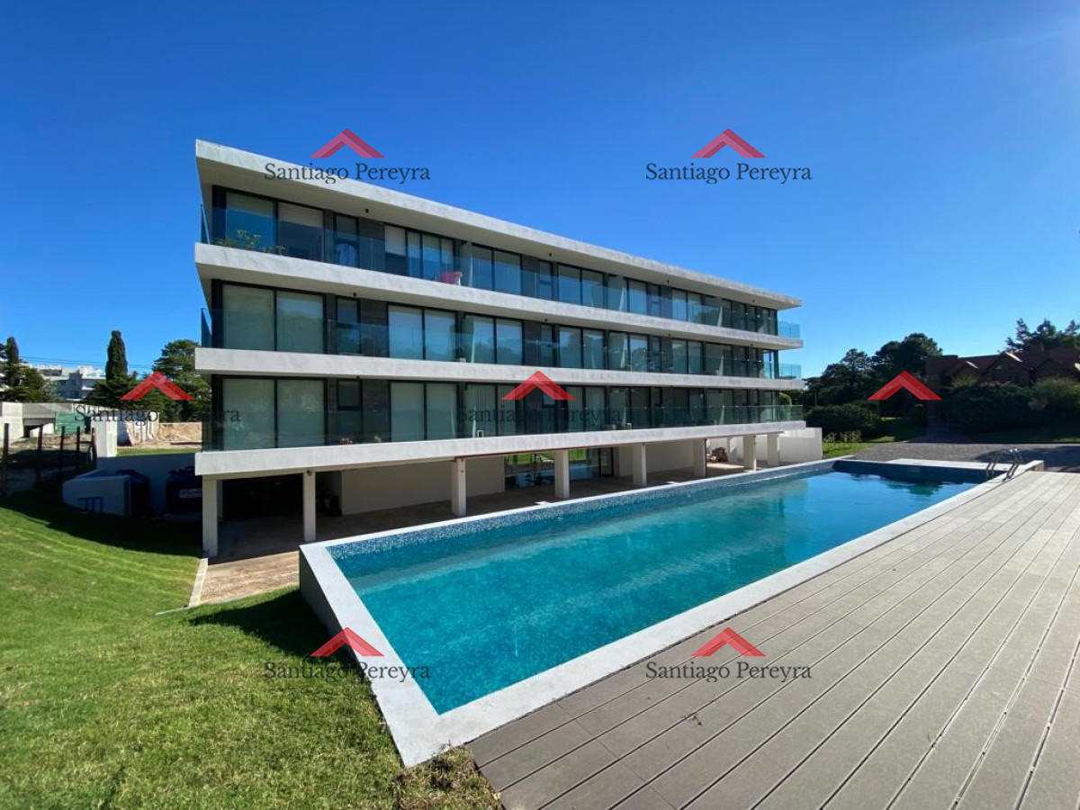 Apartamento ID.7681 - Apartamento en venta 3 dormitorios destacado! 