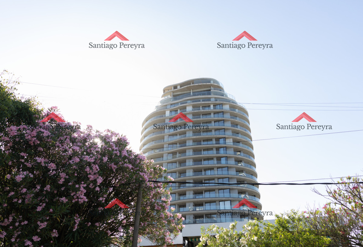 Apartamento ID.16970 - Apartamento de 2 dormitorios en venta, Playa Brava Punta del Este