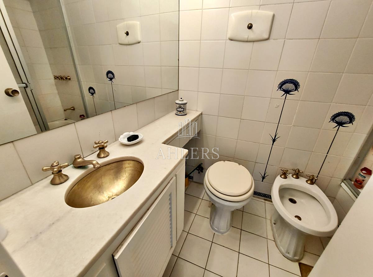 Apartamento ID.98 - OPORTUNIDAD! Piso alto en Península con vistas!