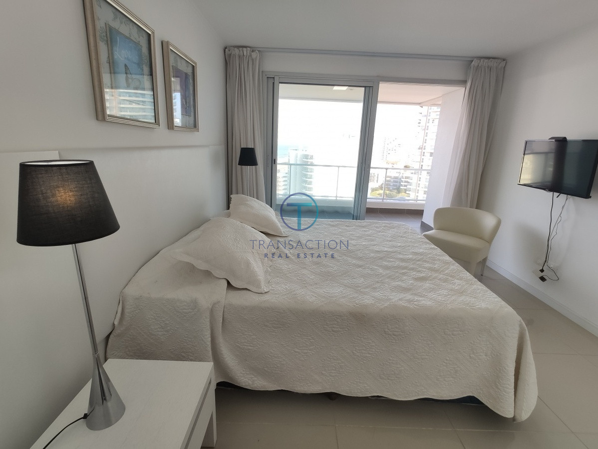 Apartamento ID.628/Aidy-Grill,-Punta-del-este - apartamento en venta , playa Brava