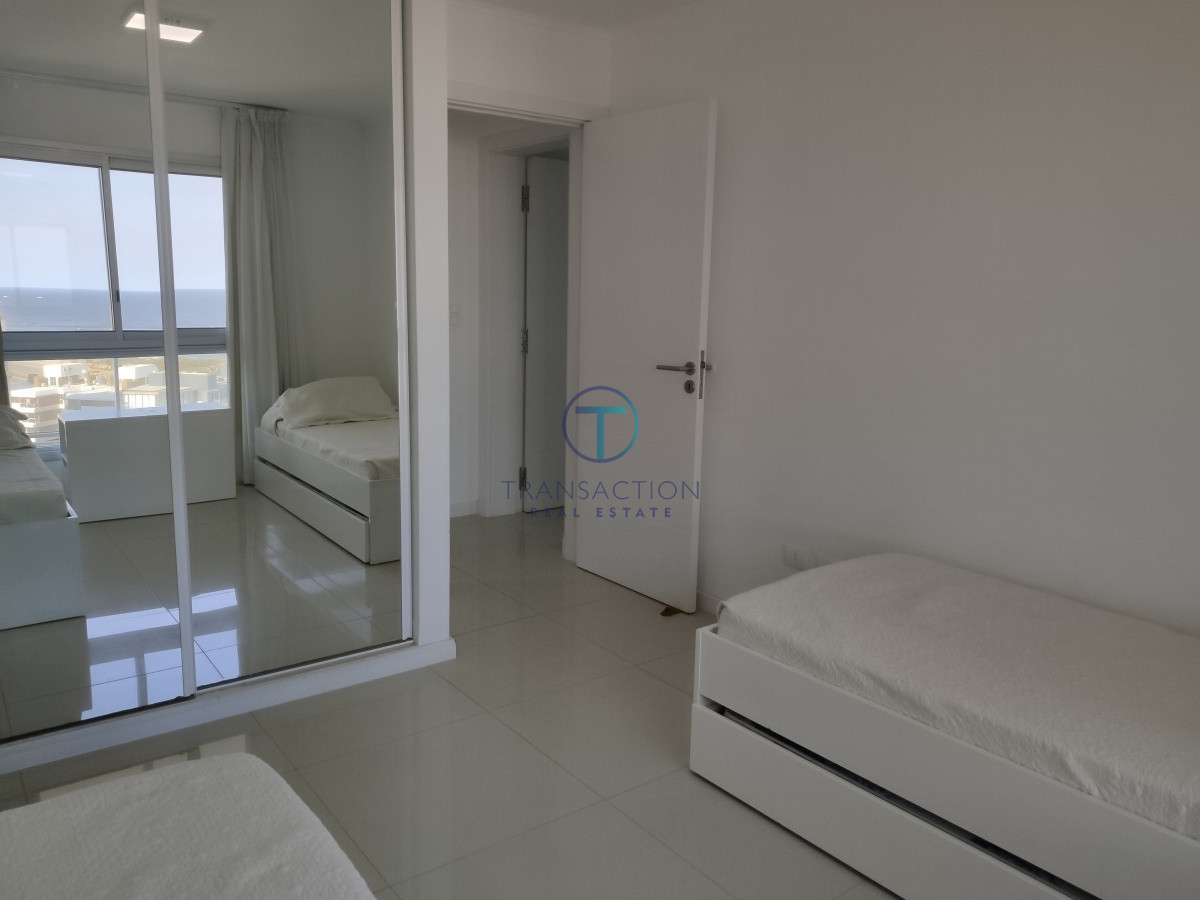 Apartamento ID.628/Aidy-Grill,-Punta-del-este - apartamento en venta , playa Brava