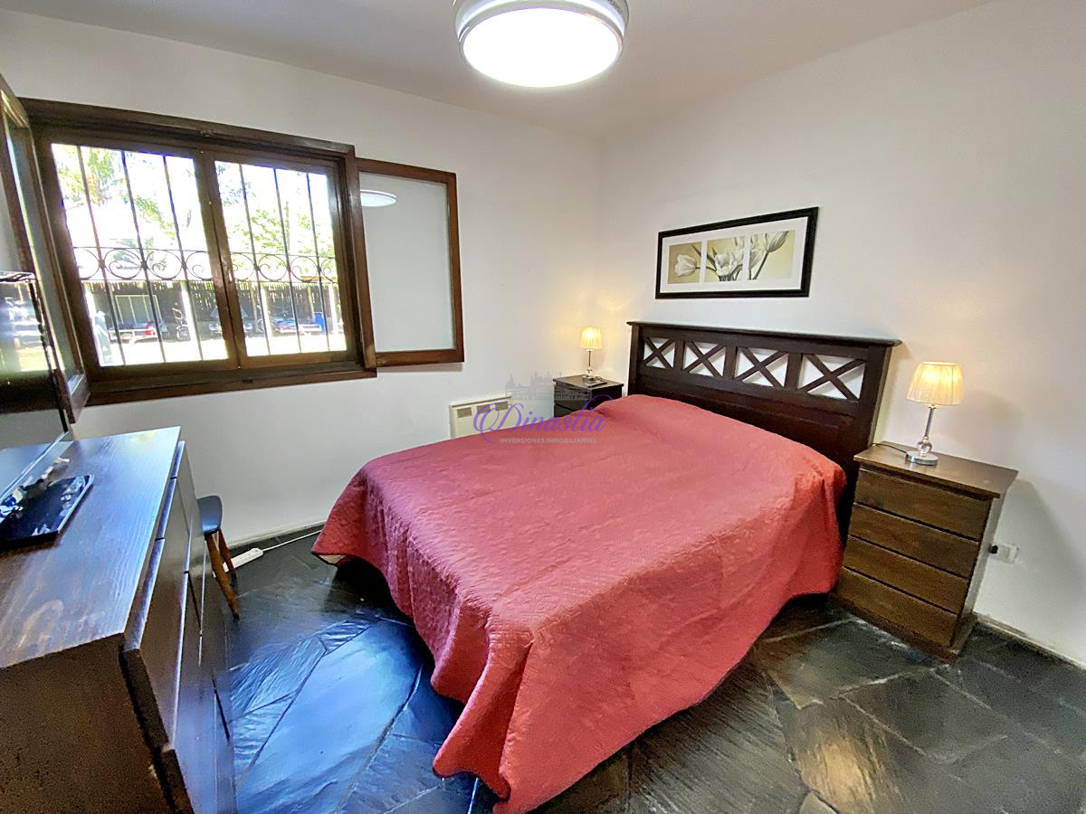 Casa ID.323 - Venta Casa de 3 dormitorios en Pinares, Punta del Este 
