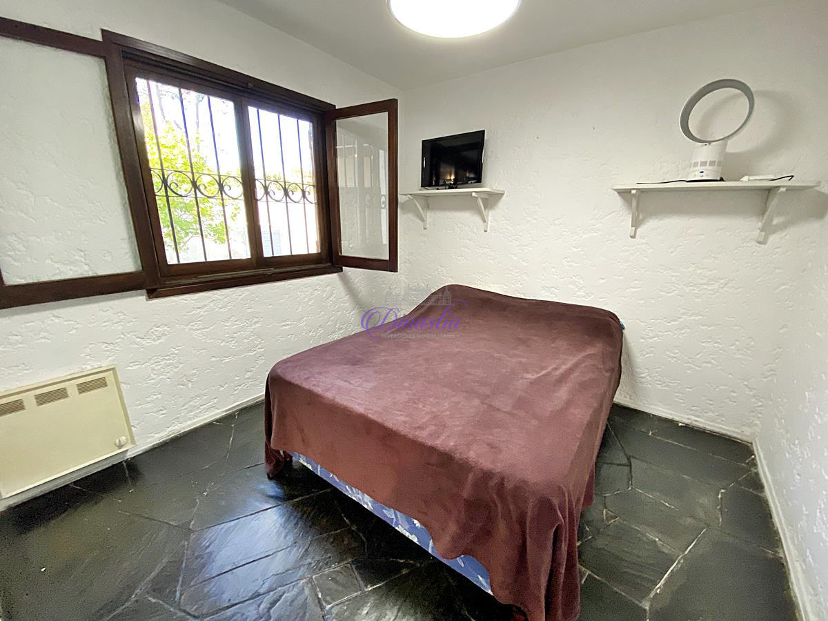 Casa ID.323 - Venta Casa de 3 dormitorios en Pinares, Punta del Este 