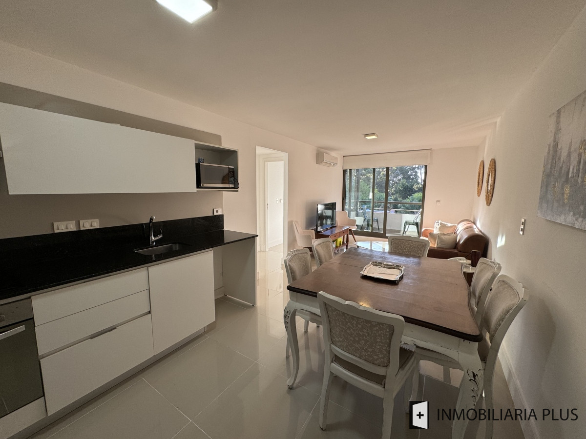 Apartamento ID.1002 - Venta de Apartamento de 2 Dormitorios 1 Baños en San Rafael Punta del Este