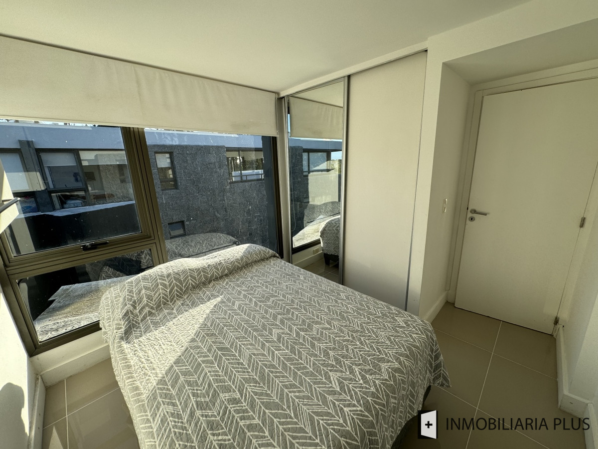 Apartamento ID.1002 - Venta de Apartamento de 2 Dormitorios 1 Baños en San Rafael Punta del Este