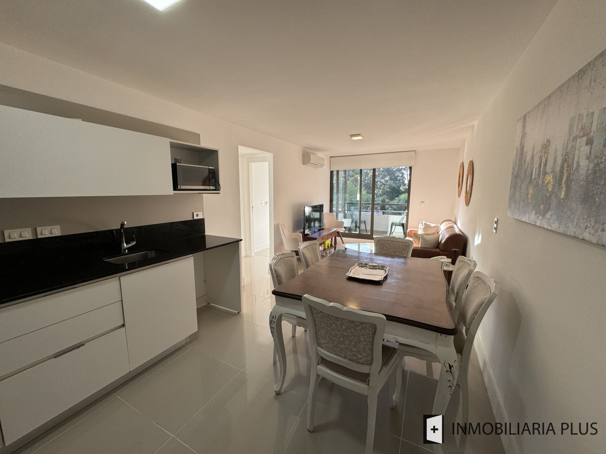 Apartamento ID.1002 - Venta de Apartamento de 2 Dormitorios 1 Baños en San Rafael Punta del Este