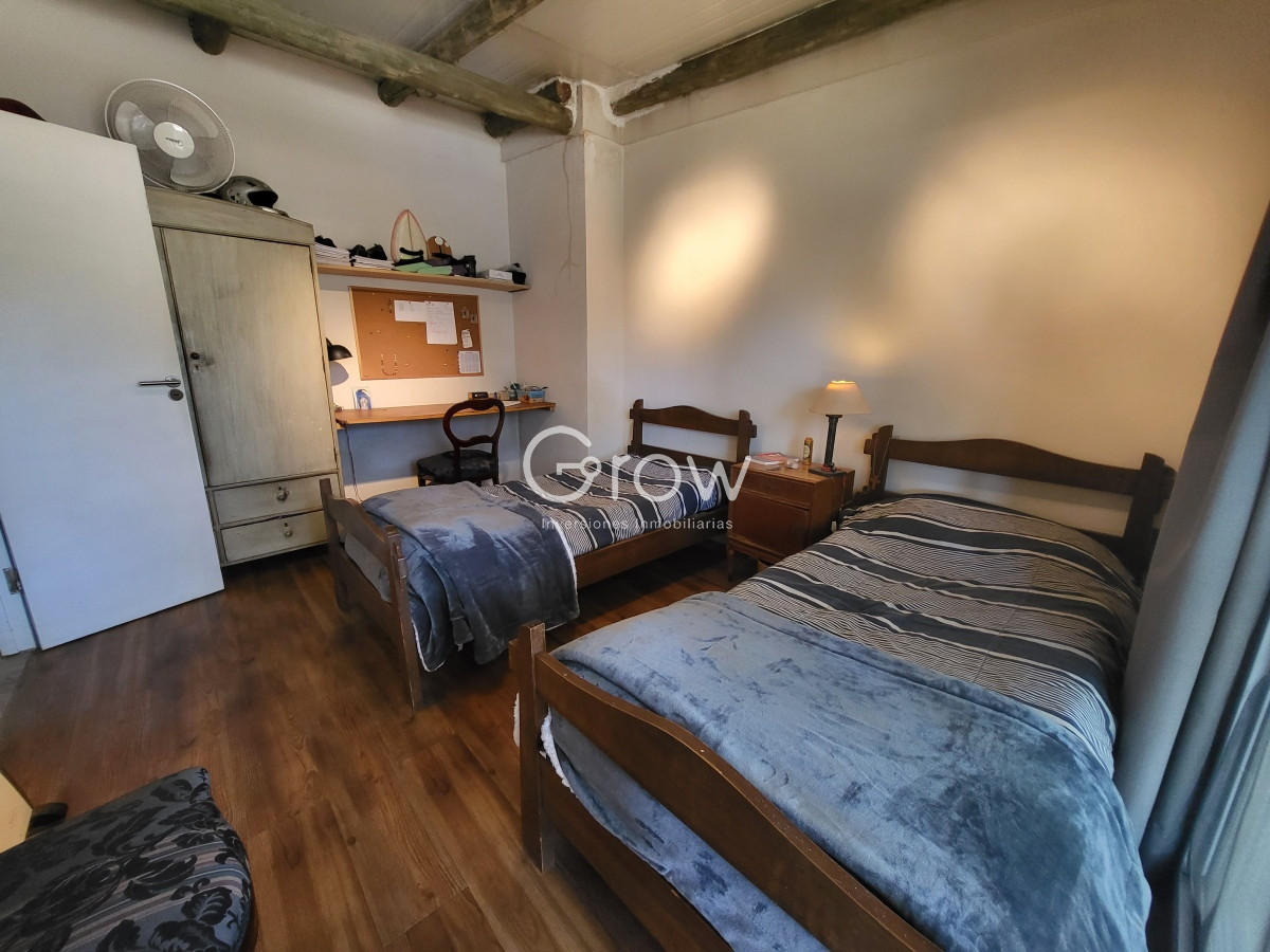 Casa ID.932 - Muy linda casa en Burnett de 3 dormitorios, terreno amplio 