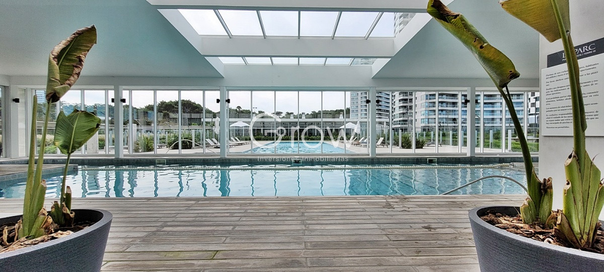 Apartamento ID.3868 - Apartamento 4 dormitorios en venta Playa Brava Punta del Este