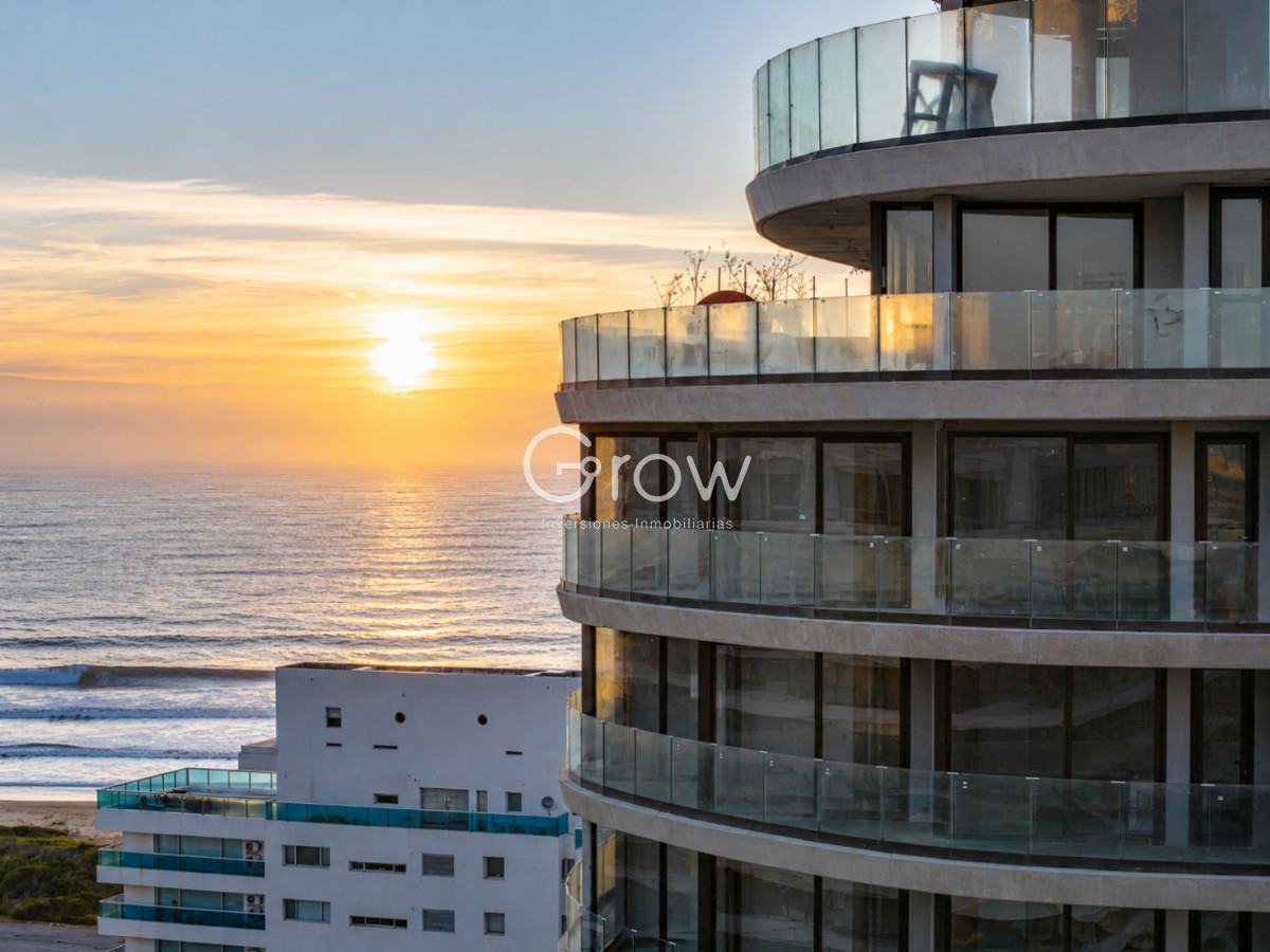 Apartamento ID.4010 - Apartamento en venta de 2 dormitorios en Playa Brava Punta del Este