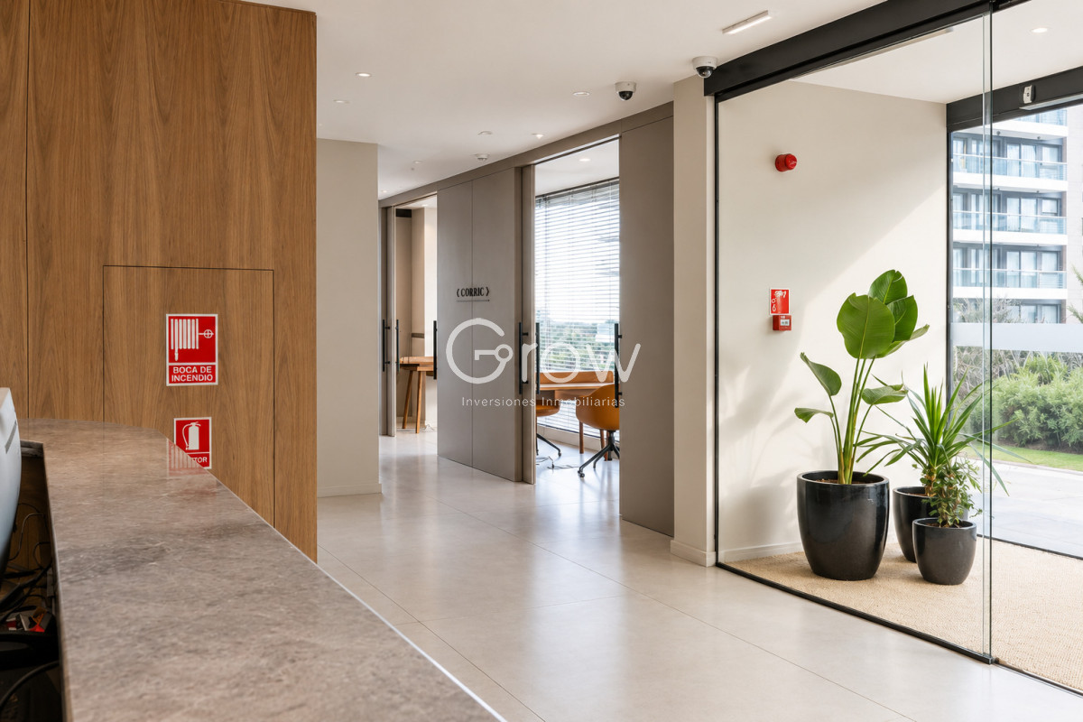 Apartamento ID.4010 - Apartamento en venta de 2 dormitorios en Playa Brava Punta del Este