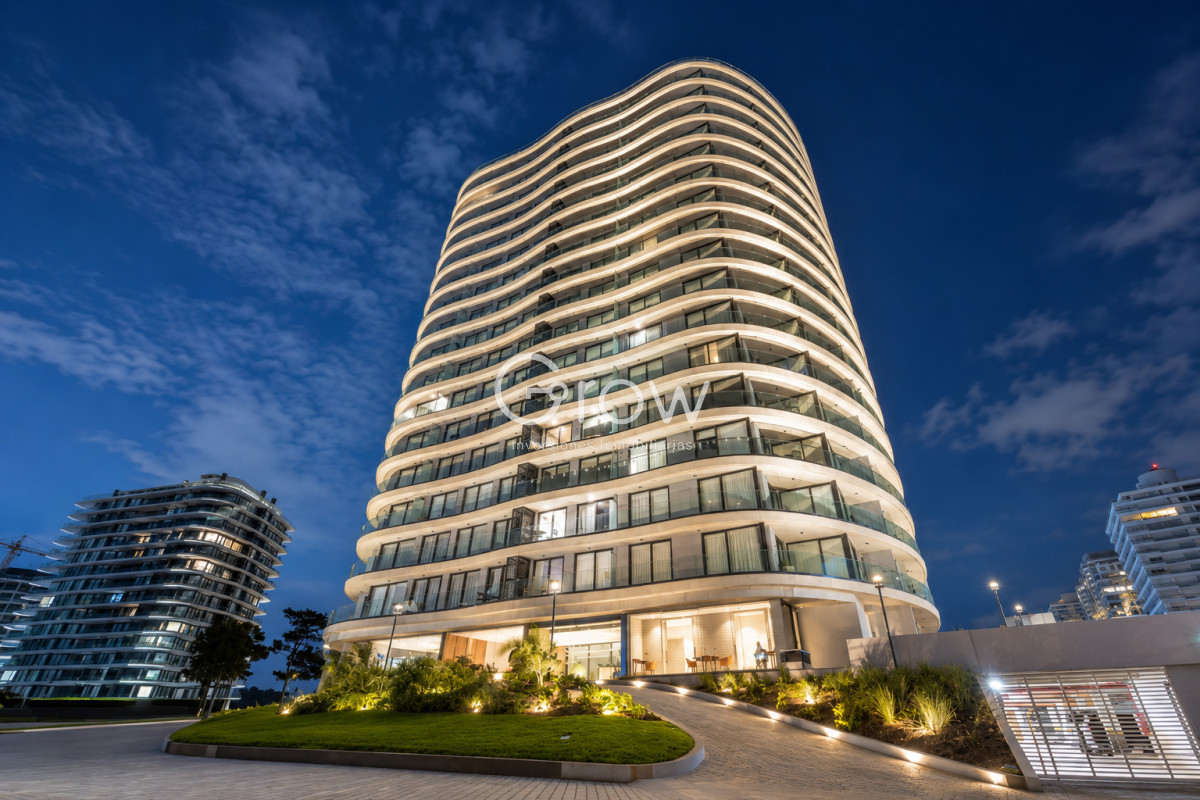 Apartamento ID.4010 - Apartamento en venta de 2 dormitorios en Playa Brava Punta del Este