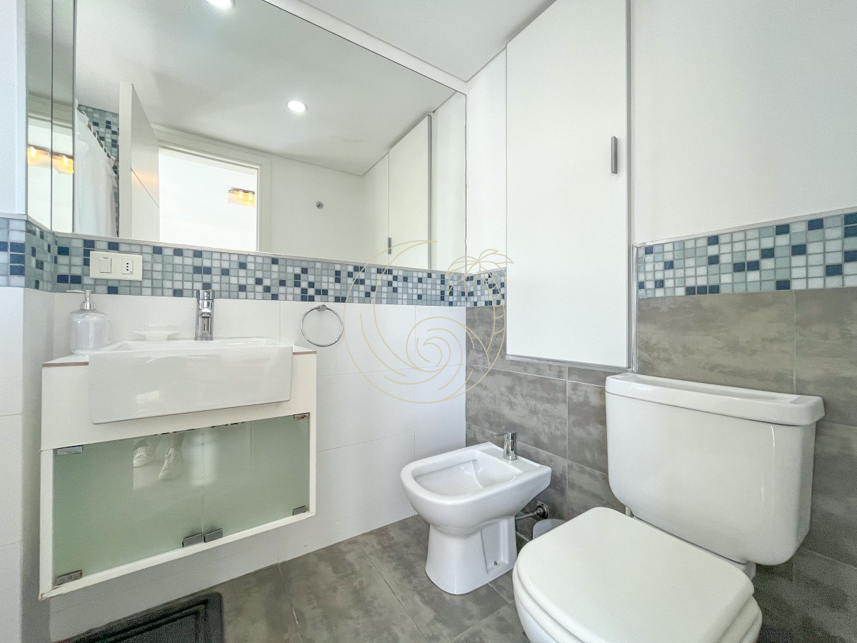 Apartamento ID.21092381 - Apartamento en venta, 3 dormitorios en Playa Brava Punta del Este