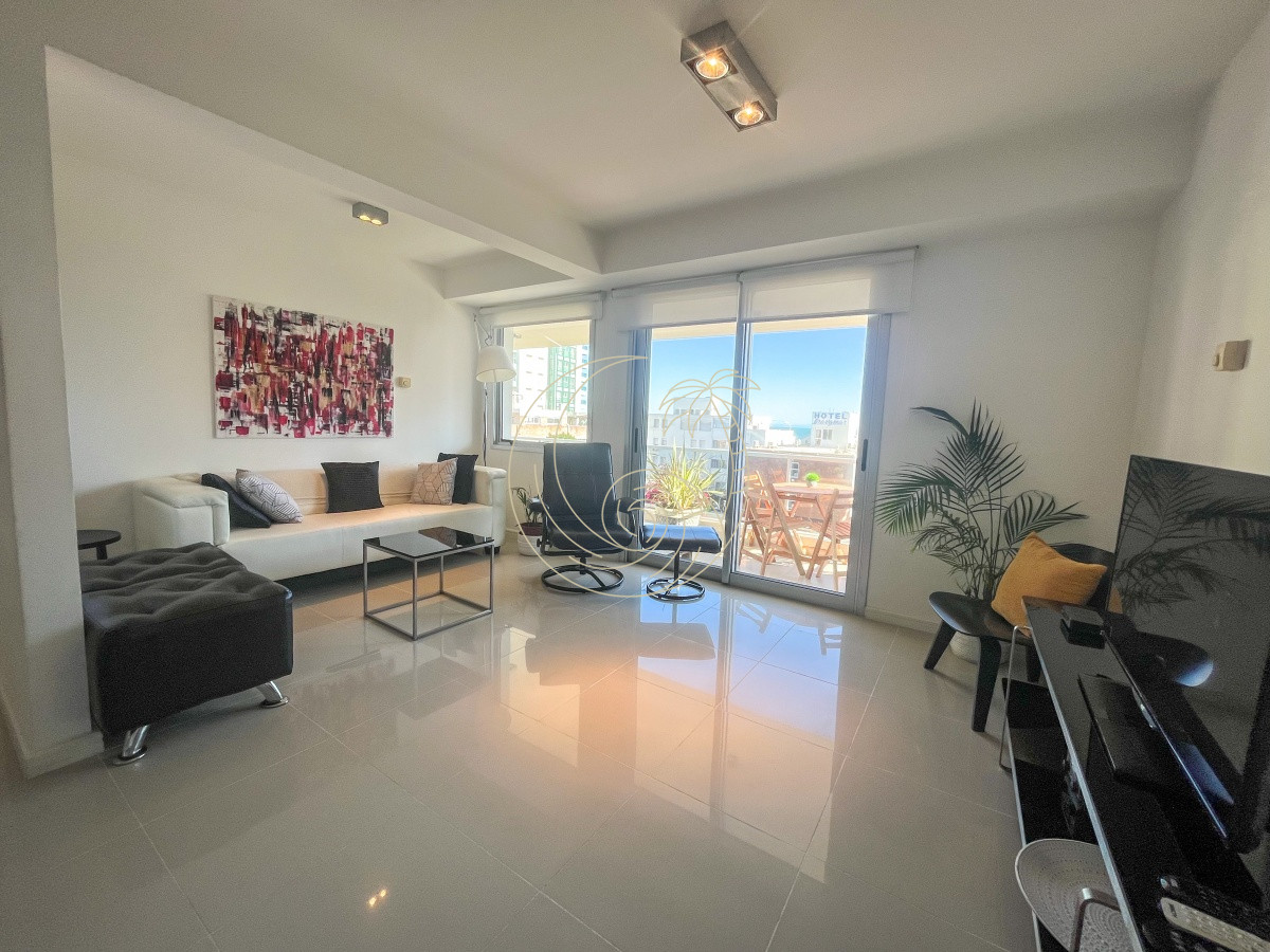 Apartamento ID.21092382 - Apartamento de 2 dormitorios en venta Punta del Este