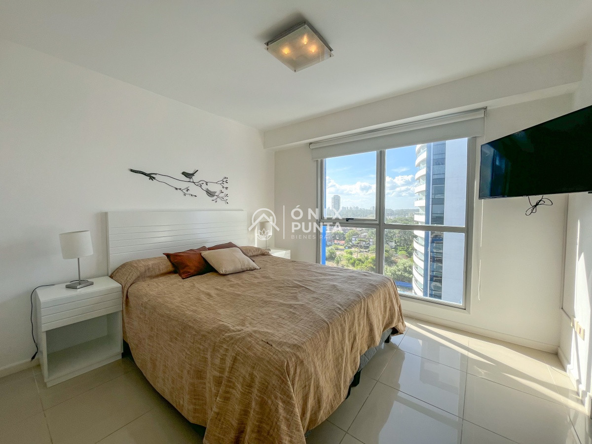 Apartamento ID.83 - Apartamento en venta, 3 dormitorios en Playa Brava Punta del Este