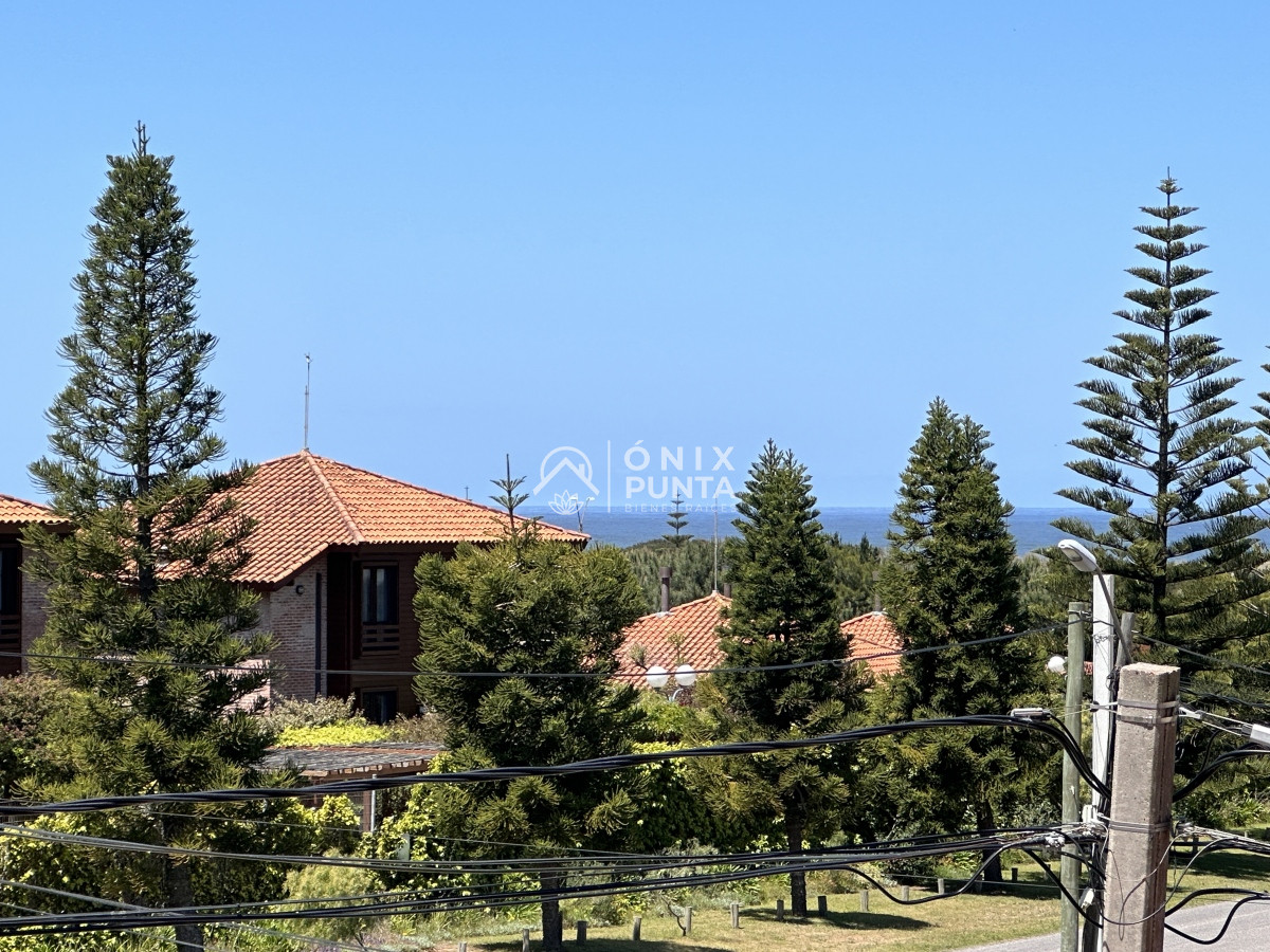 Apartamento ID.140 - Apartamento en venta de 1 dormitorio en Playa Brava, Punta del Este