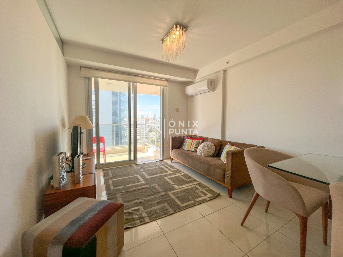 Apartamento ID.83 - Apartamento en venta, 3 dormitorios en Playa Brava Punta del Este