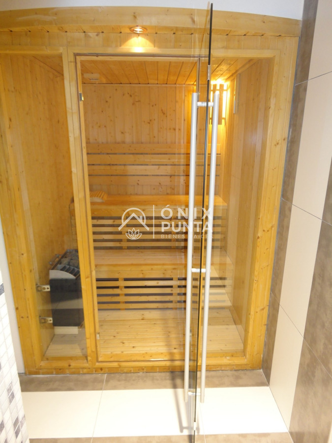 Apartamento ID.83 - Apartamento en venta, 3 dormitorios en Playa Brava Punta del Este