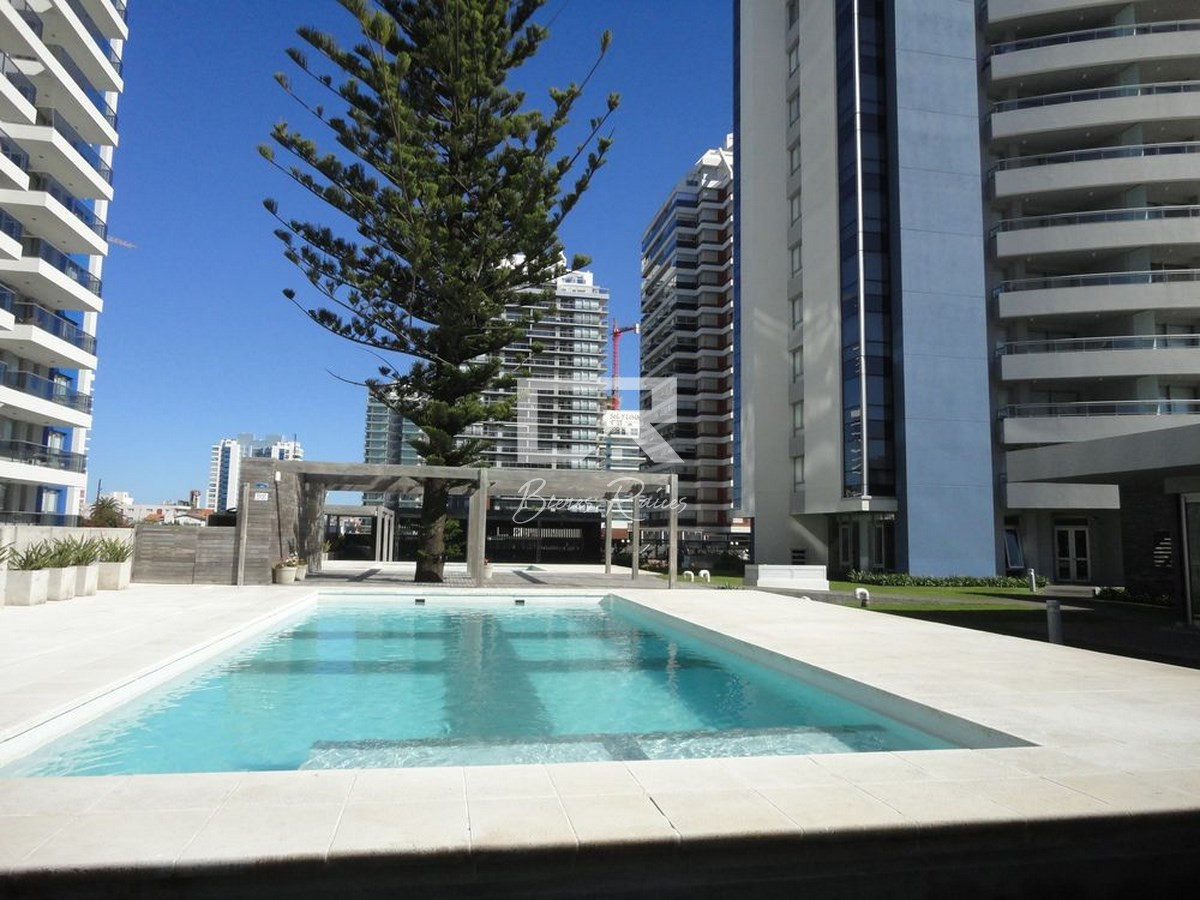 Apartamento ID.820 - Apartamento en venta 3 dormitorios en Chiverta