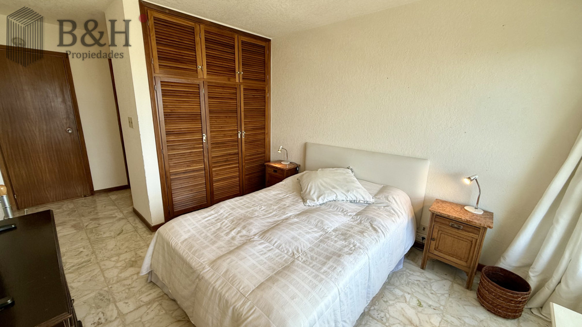 Apartamento ID.6962 - Apartamento en venta frente al mar en Punta del Este