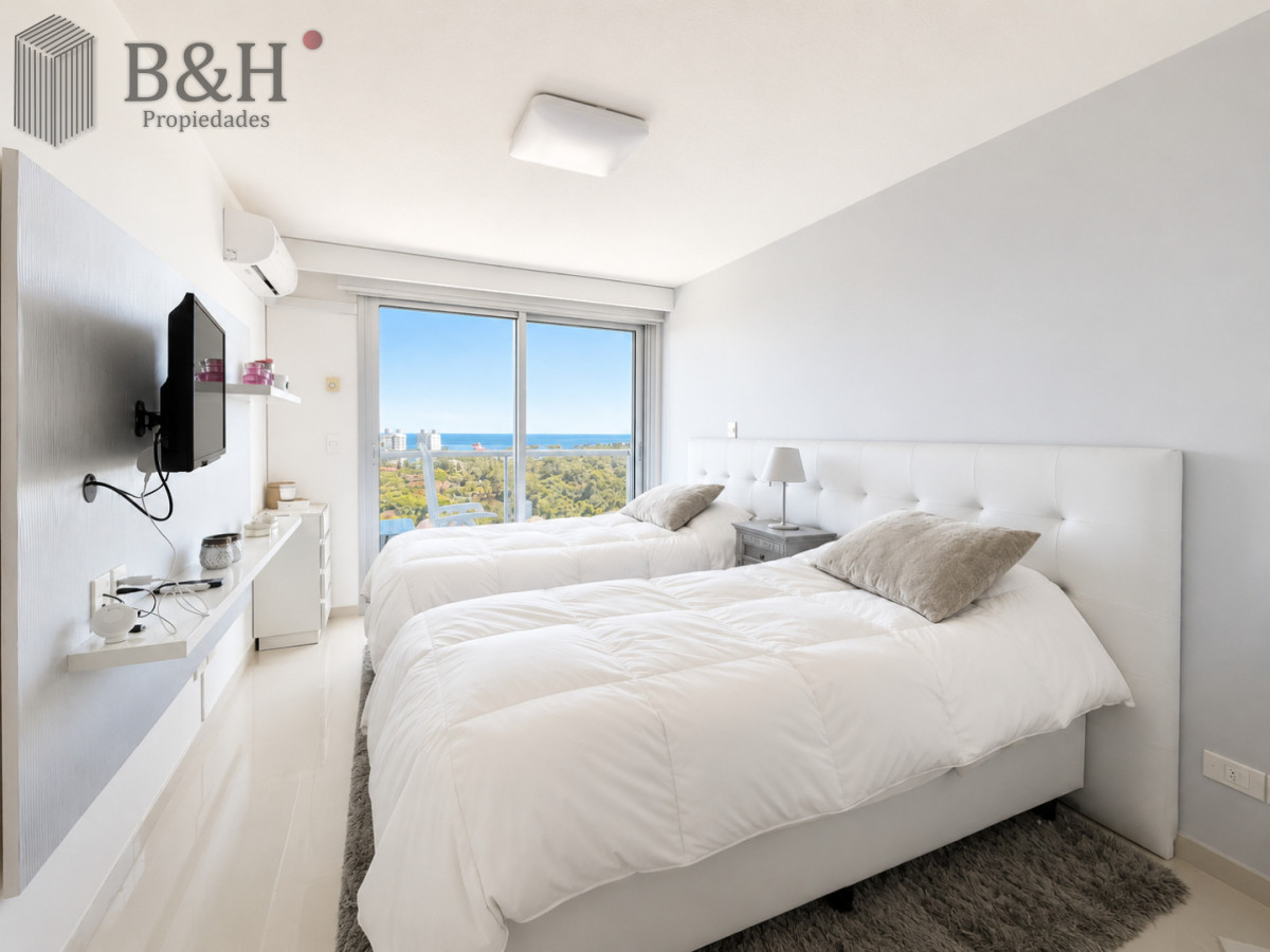 Apartamento ID.8201 - Apartamento 3 dormitorios en venta Roosevelt Punta del Este