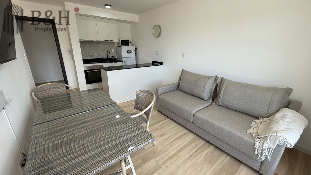 Apartamento ID.7844 - Apartamento de 1 dormitorio en venta, Punta del Este