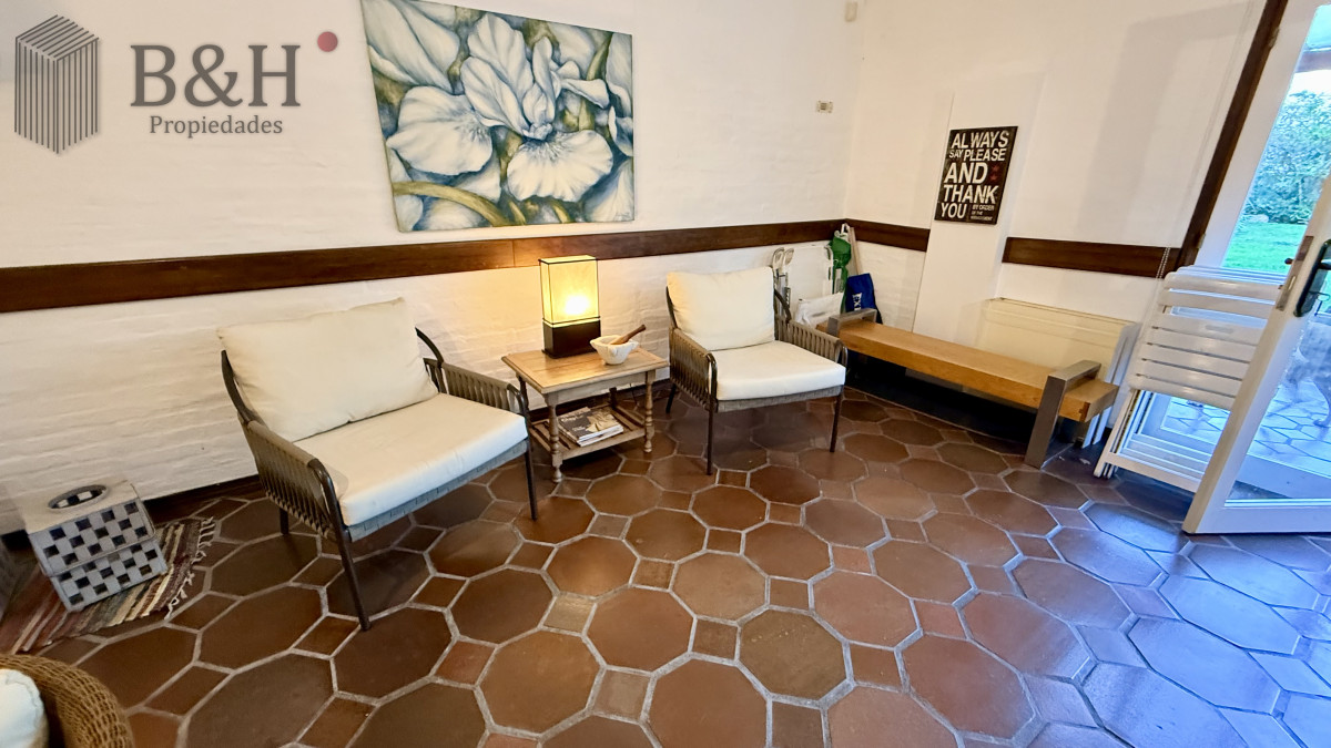 Casa ID.7431 - Casa en venta a una cuadra de plaza mansa
