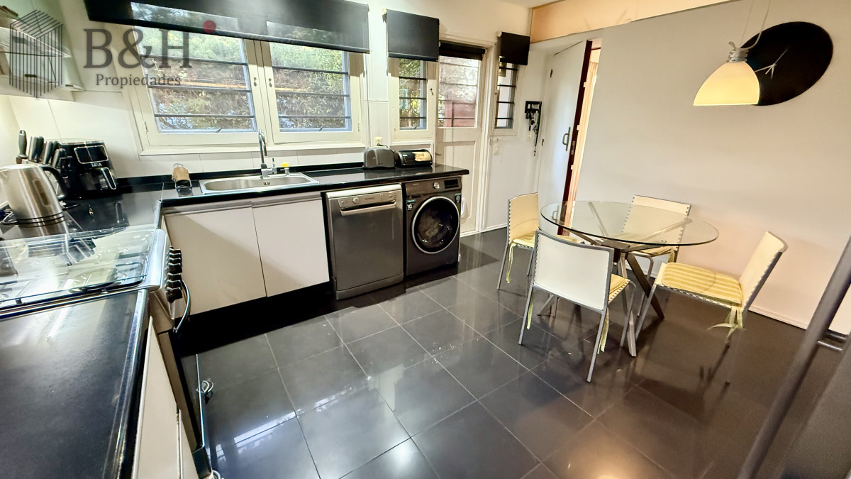 Casa ID.7431 - Casa en venta a una cuadra de plaza mansa