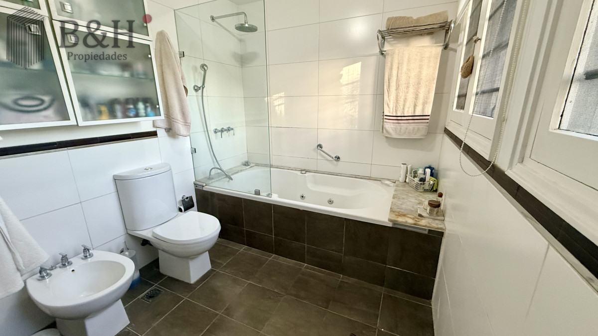 Casa ID.7431 - Casa en venta a una cuadra de plaza mansa