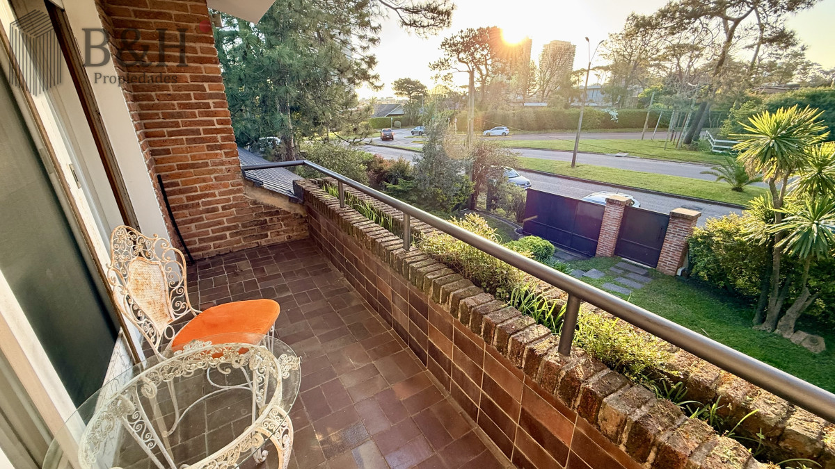 Casa ID.7431 - Casa en venta a una cuadra de plaza mansa