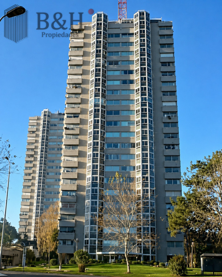Apartamento ID.7629 - Apartamento 3 dormitorios en venta Roosevelt Punta del Este