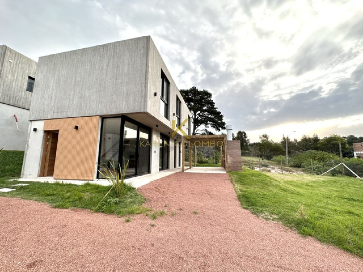 Casa ID.21094816 - Casa a estrenar de 3 dormitorios en suite, en Piedras del Chileno