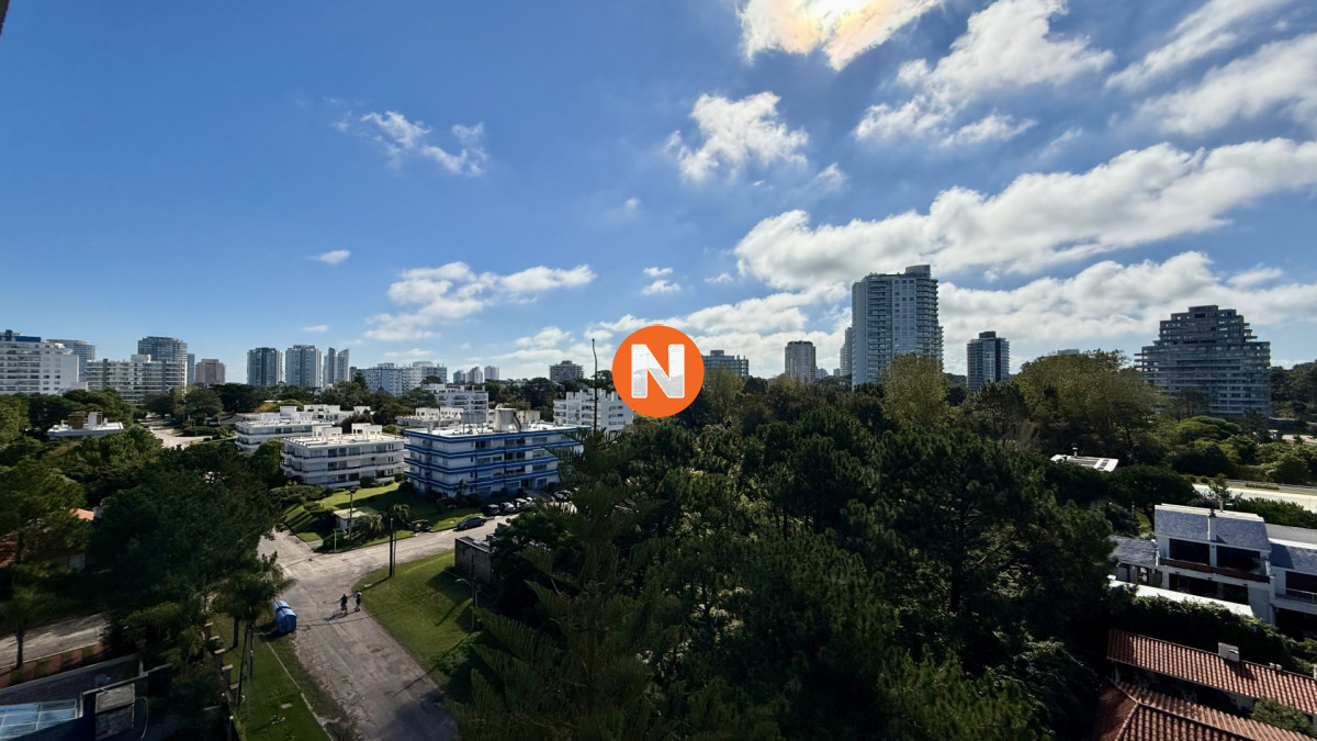 Apartamento Ref.225308 - Apartamento de un dormitorio, con gran terraza, en venta en Punta del Este