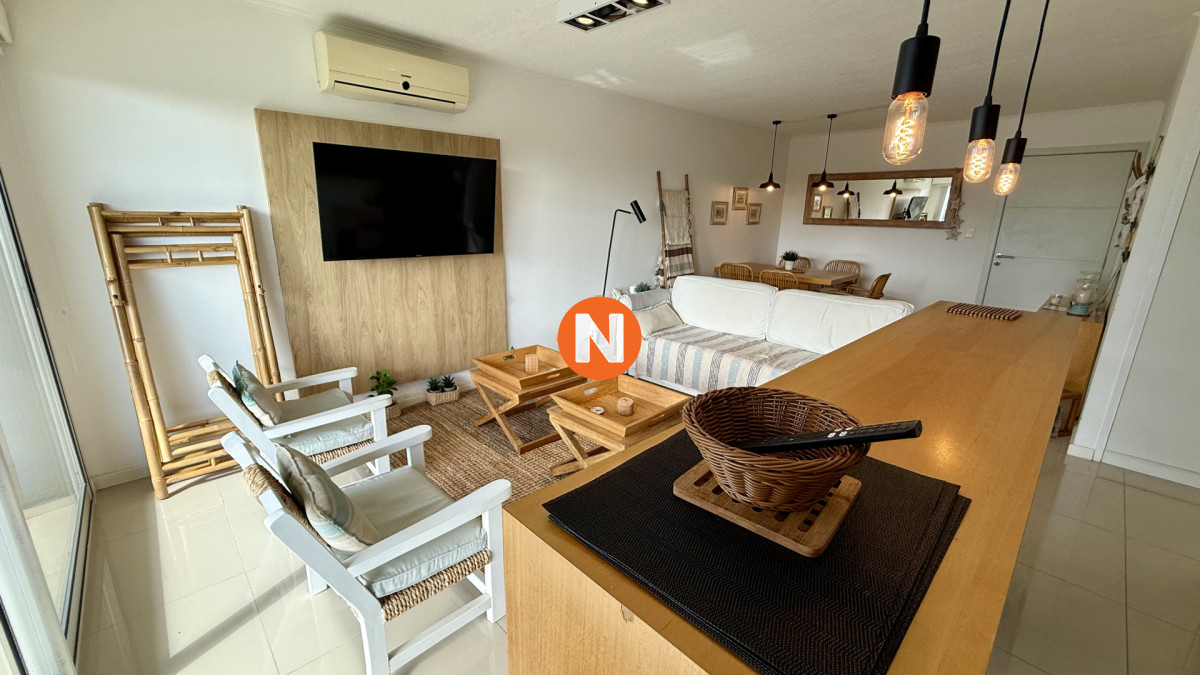 Apartamento Ref.225308 - Apartamento de un dormitorio, con gran terraza, en venta en Punta del Este