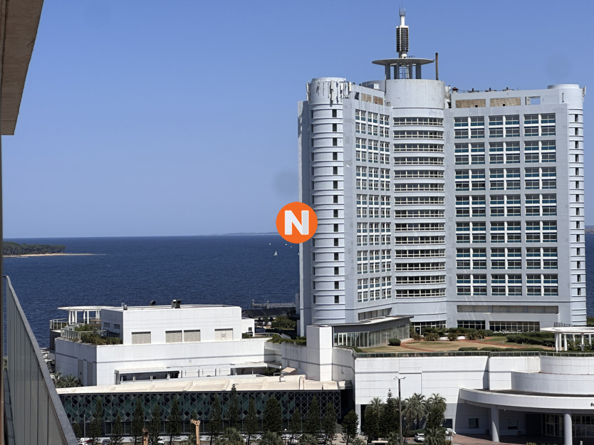 Apartamento Ref.225137 - Apartamento en venta de 2 dormitorios Punta del Este