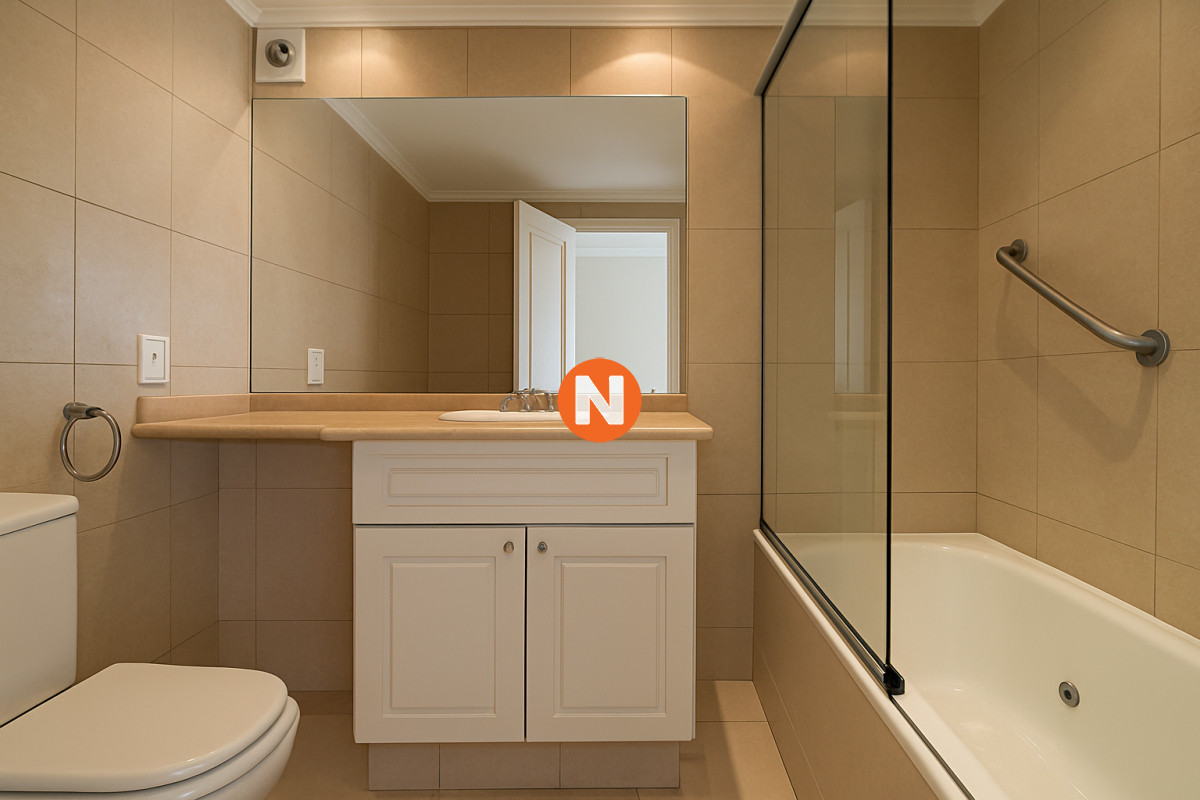 Apartamento Ref.225050 - Apartamento en venta de 3 dormitorios en Playa Brava Punta del Este