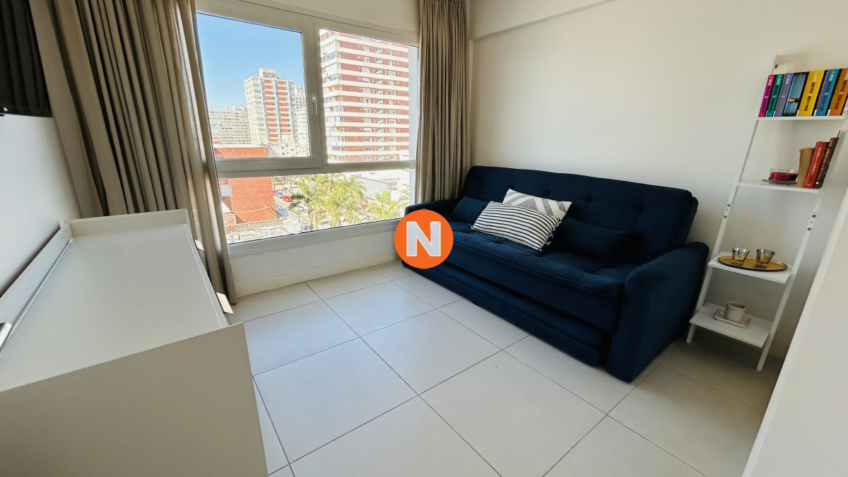 Apartamento Ref.223048 - Apartamento de dos dormitorios a metros de playa brava y mansa en Punta del Este