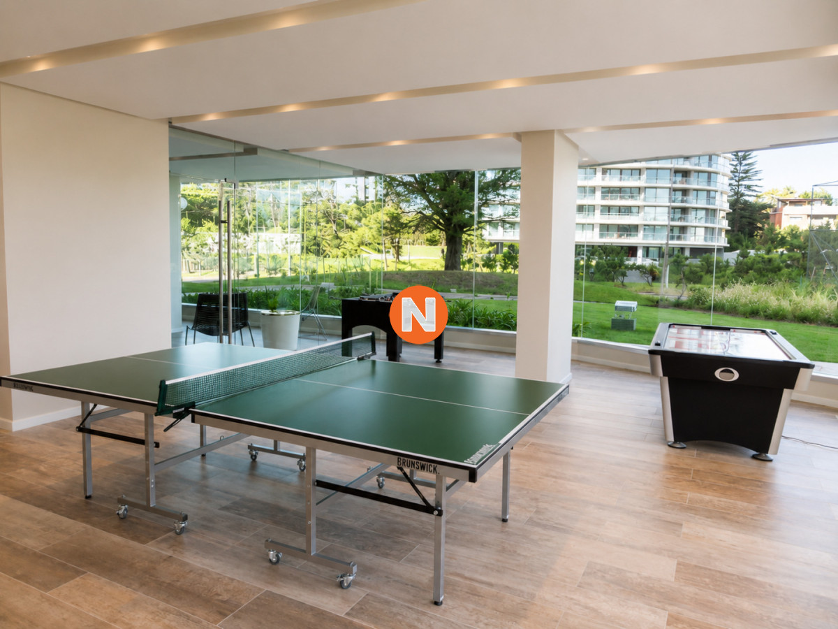 Apartamento Ref.225487 - Apartamento en venta de 3 dormitorios en Punta del Este