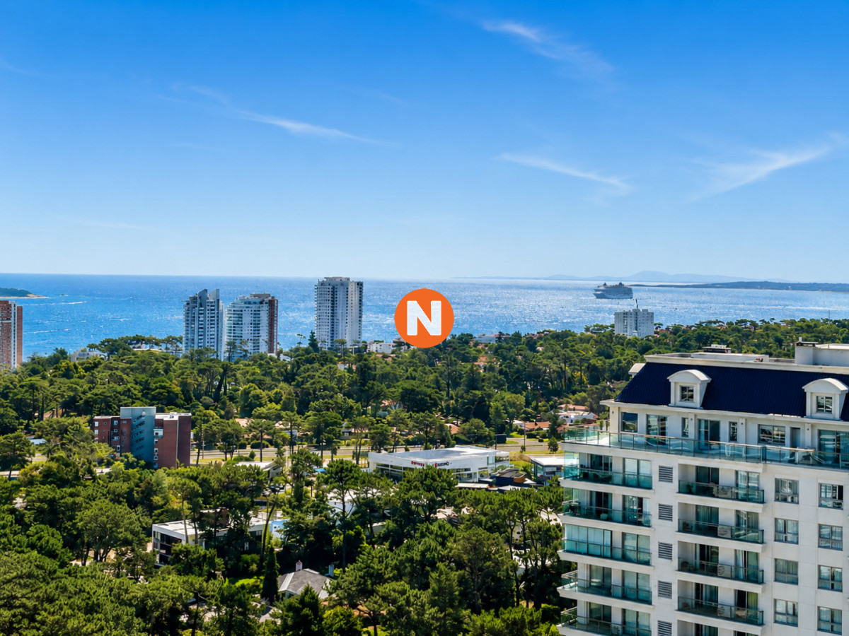 Apartamento Ref.225487 - Apartamento en venta de 3 dormitorios en Punta del Este
