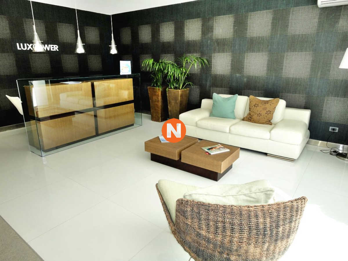 Apartamento Ref.223048 - Apartamento de dos dormitorios a metros de playa brava y mansa en Punta del Este