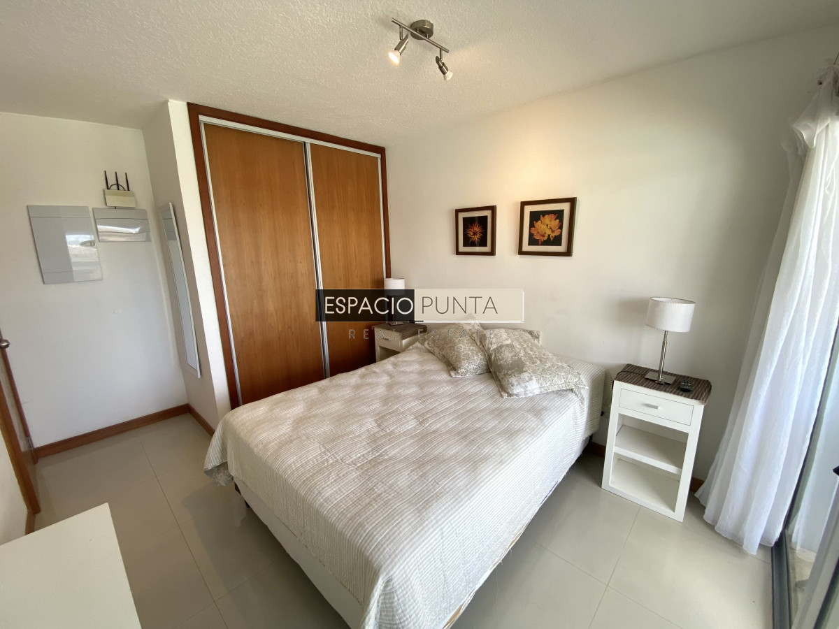Apartamento ID.17 - Departamento  1 dormitorio en venta  Punta del Este  