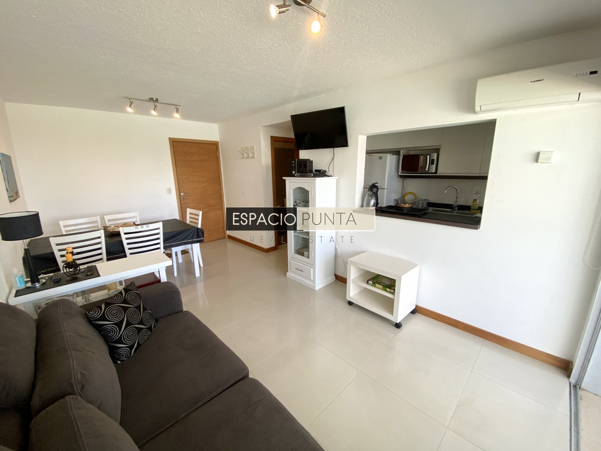Apartamento ID.17 - Departamento  1 dormitorio en venta  Punta del Este  