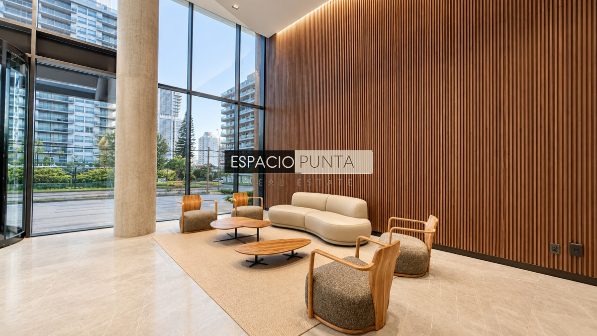 Apartamento ID.4599 - Apartamento en venta de 2 dormitorios en Punta del Este