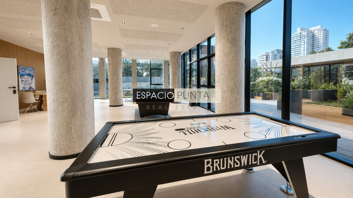 Apartamento ID.4599 - Apartamento en venta de 2 dormitorios en Punta del Este