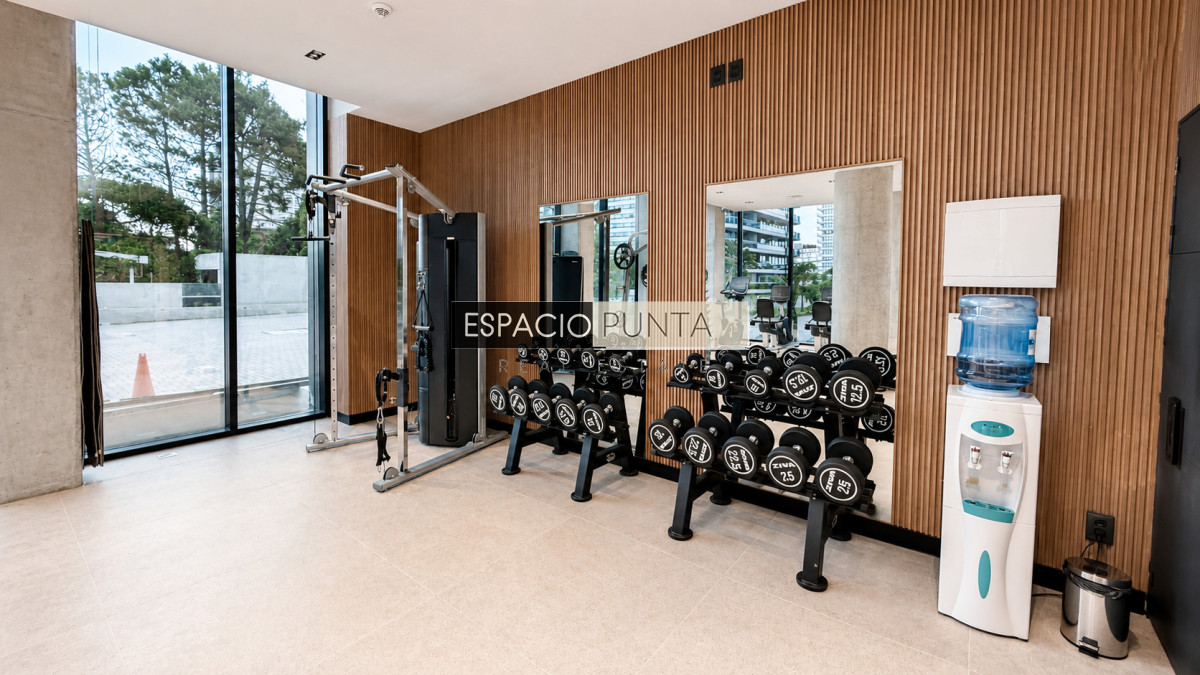 Apartamento ID.4599 - Apartamento en venta de 2 dormitorios en Punta del Este