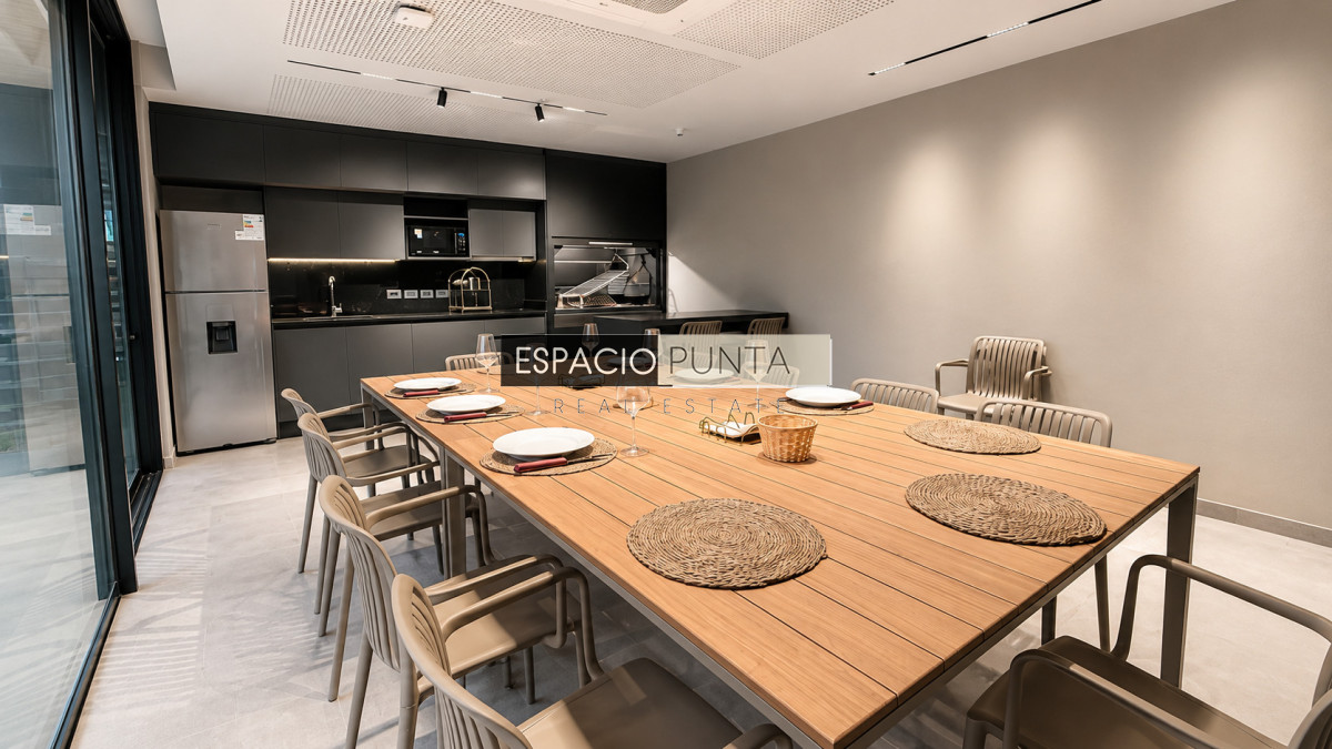 Apartamento ID.4599 - Apartamento en venta de 2 dormitorios en Punta del Este