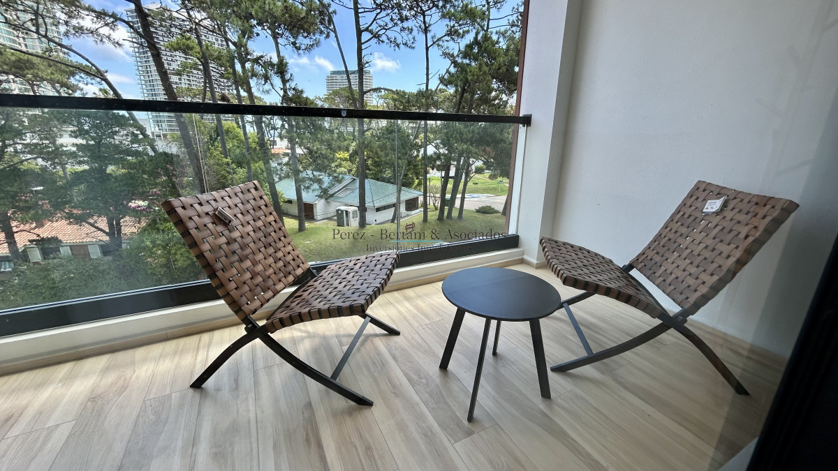 Apartamento ID.1256 - Apartamento de un dormitorio con terraza en venta a 2 cuadras de la mansa