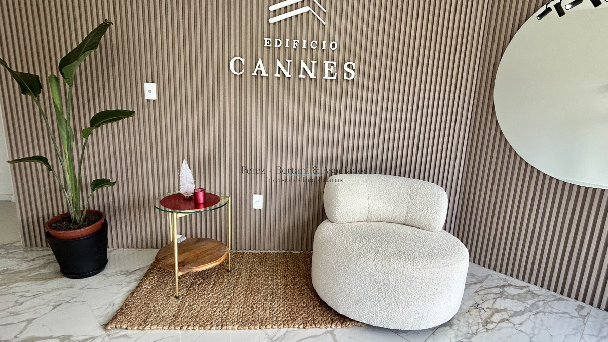 Apartamento ID.1256 - Apartamento de un dormitorio con terraza en venta a 2 cuadras de la mansa