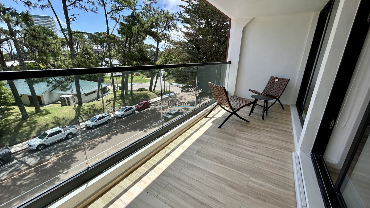 Apartamento ID.1256 - Apartamento de un dormitorio con terraza en venta a 2 cuadras de la mansa