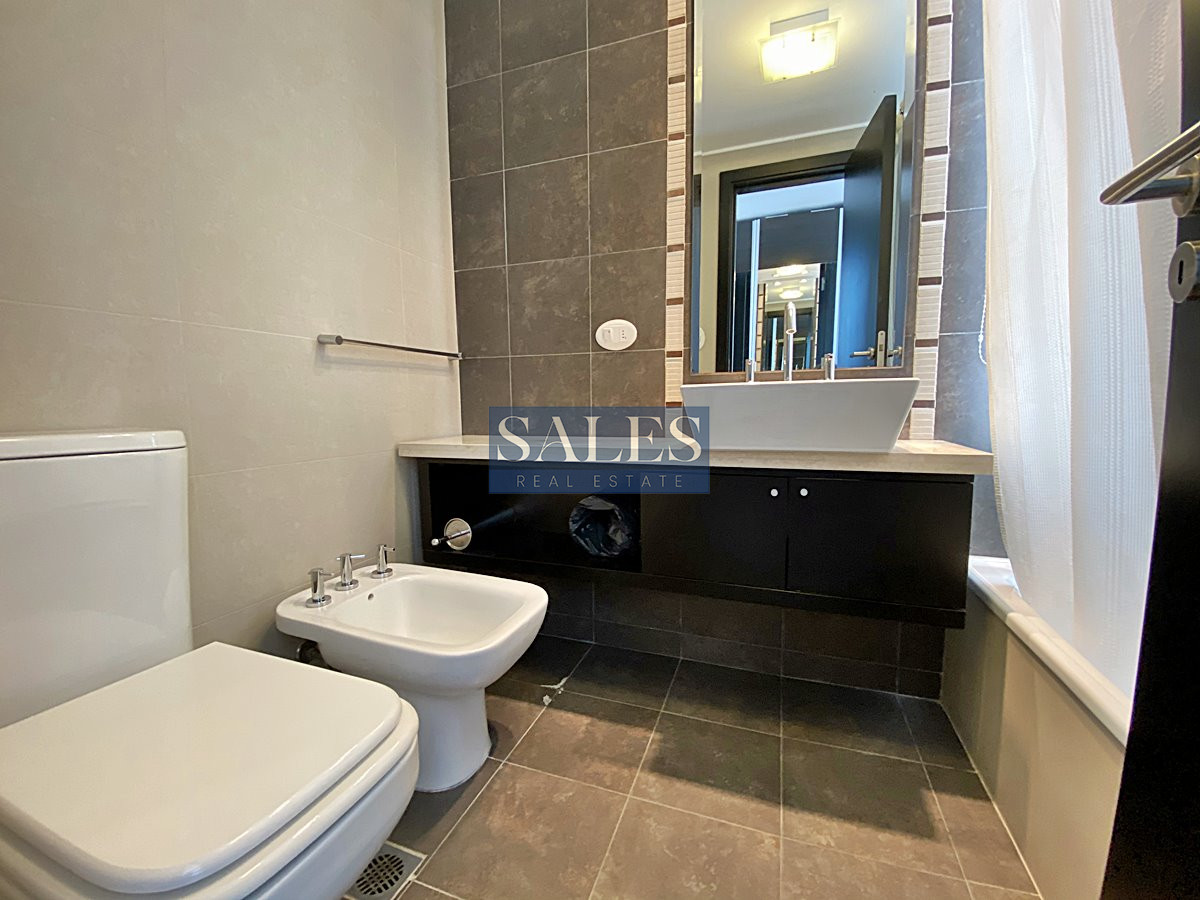 Apartamento ID.623 - Hermoso apartamento de 3 dormitorios a pasos de Playa Mansa! 